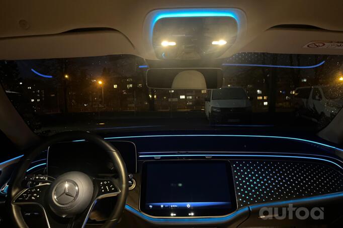 Mercedes-Benz E-Class W214