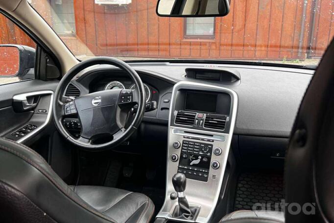 Volvo XC60 1 generation Crossover