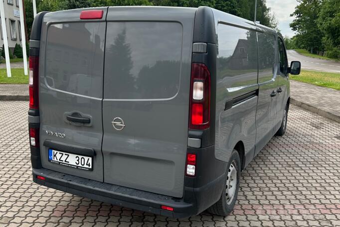 Opel Vivaro B Minivan Long