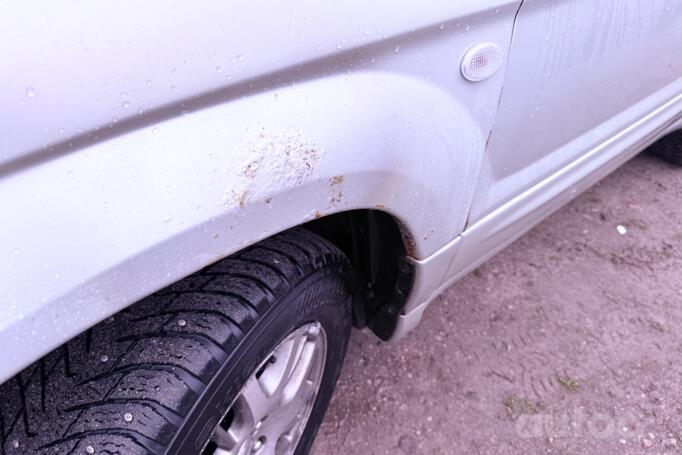 Subaru Forester 2 generation STi crossover 5-doors