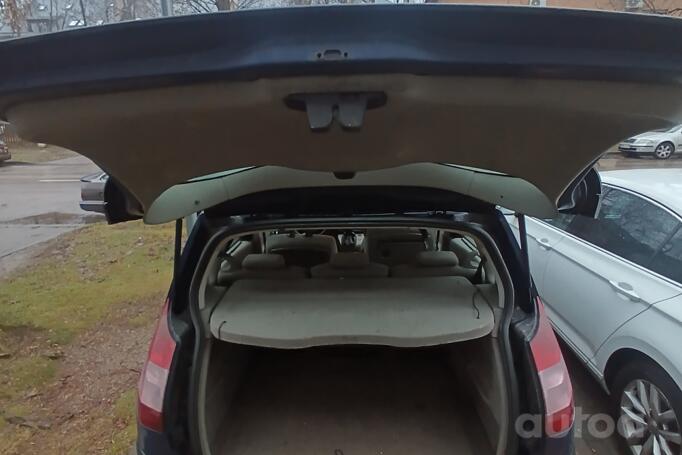 Renault Scenic 2 generation Minivan 5-doors