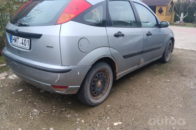 Ford Focus 2 generation Hatchback 5-doors