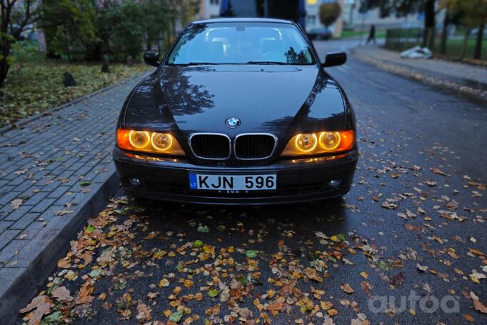 BMW 5 Series E39 Sedan 4-doors