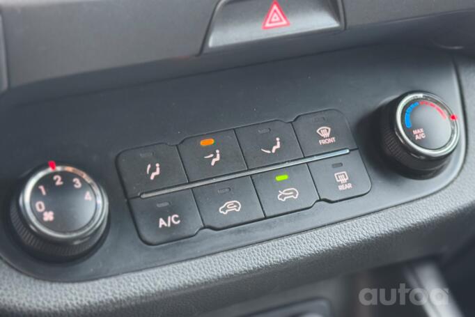 Kia Sportage 3 generation Crossover