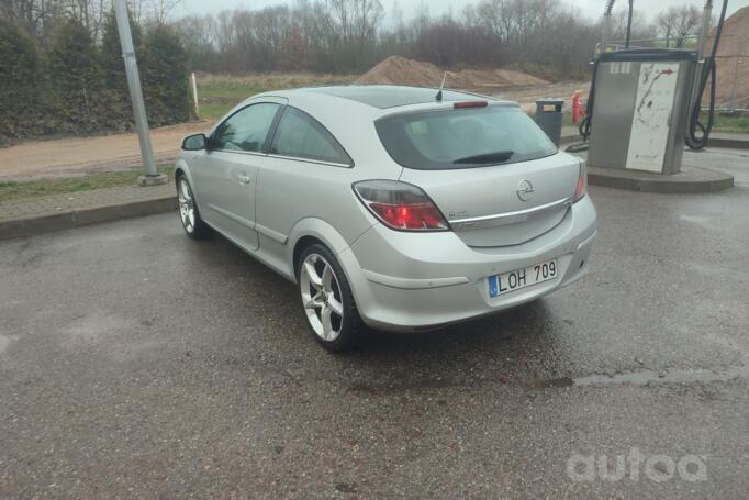 Opel Astra H [restyling]