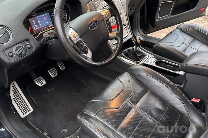 Ford Mondeo 4 generation wagon