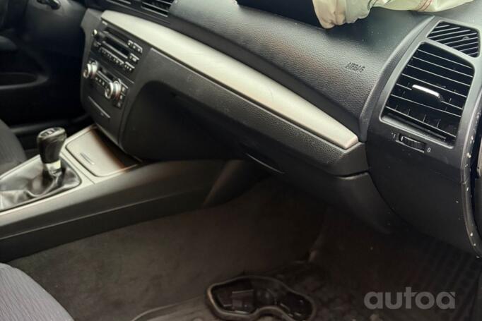 BMW 1 Series E81/E82/E87/E88 [restyling] Hatchback 5-doors