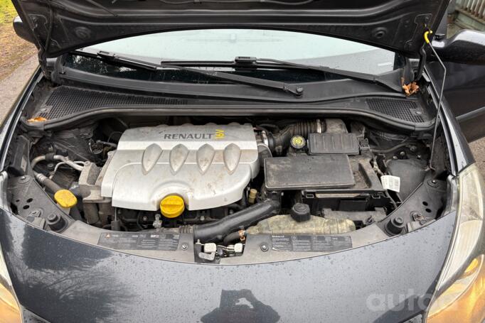 Renault Clio 3 generation Hatchback 5-doors