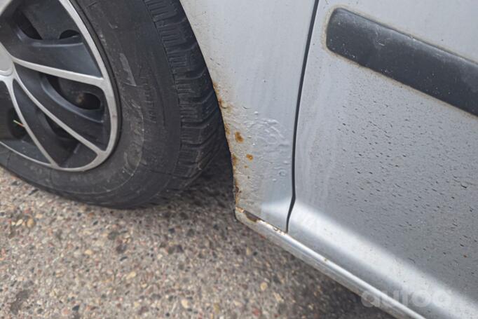 Volkswagen Golf 4 generation Hatchback 5-doors