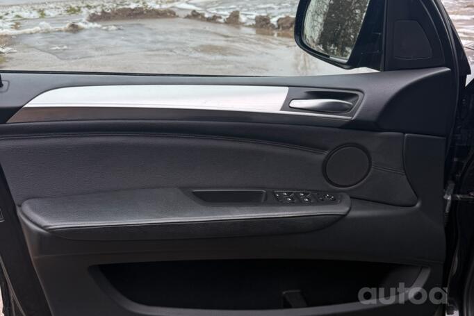 BMW X5 E70 [restyling] Crossover