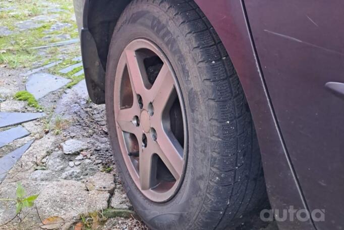 Mazda 3 BK [restyling] Hatchback 5-doors