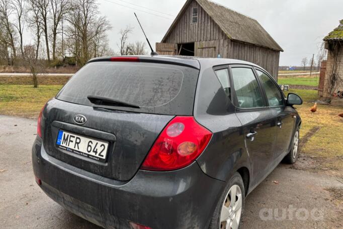 Kia Cee'd 1 generation Hatchback 5-doors