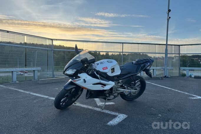 Aprilia RS