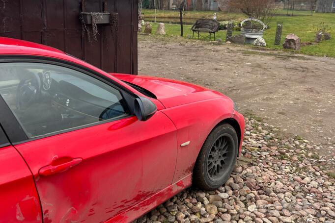 BMW 3 Series E90/E91/E92/E93 [restyling] Sedan