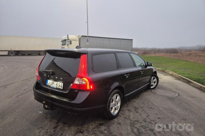 Volvo V70 3 generation wagon
