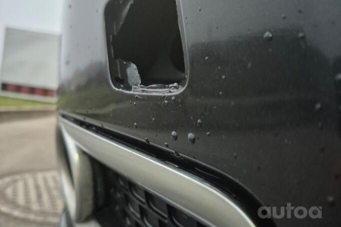 Volvo V70 3 generation wagon