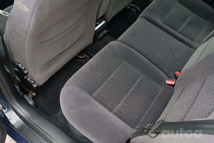 Volkswagen Golf 4 generation Hatchback 5-doors