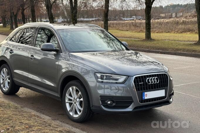 Audi Q3 8U Crossover