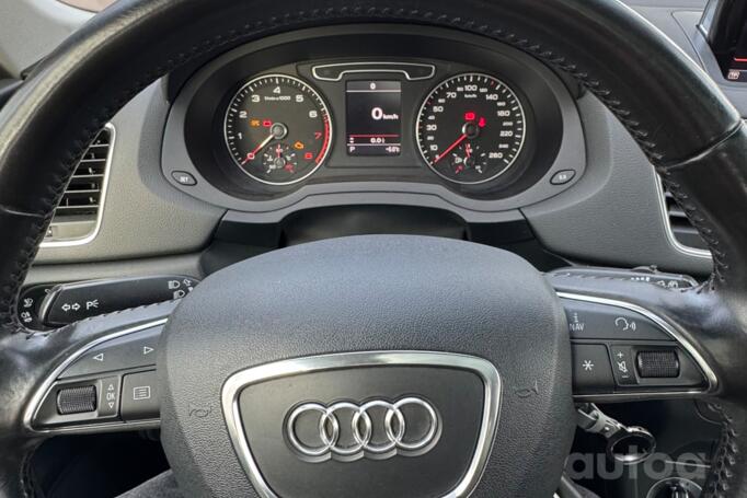 Audi Q3 8U Crossover