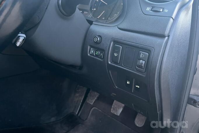 Lexus IS XE20 Sedan 4-doors