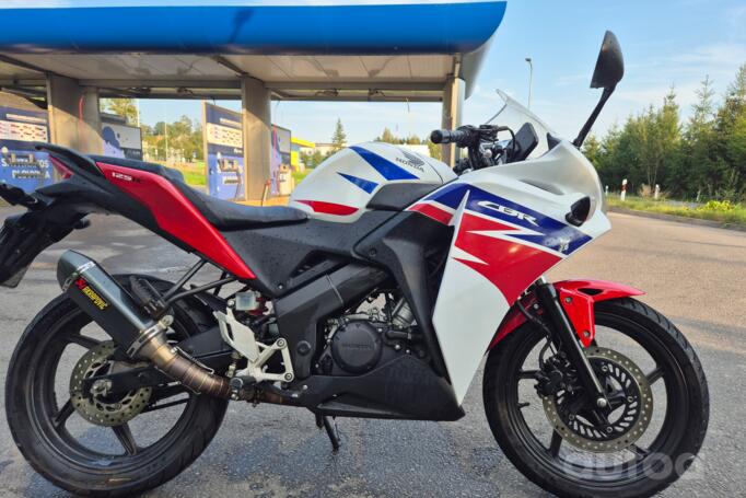 Honda CBR