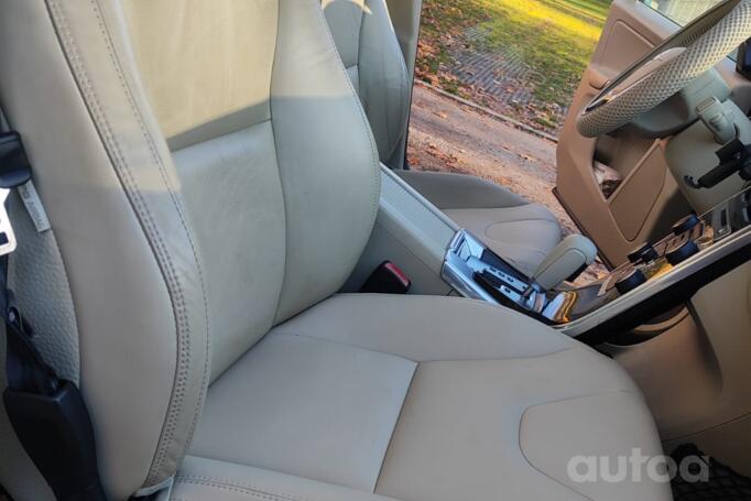 Volvo XC60 1 generation Crossover