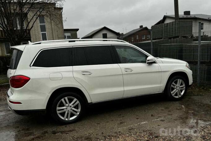 Mercedes-Benz GL-Class X166 SUV 5-doors