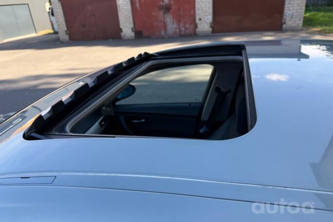 BMW 3 Series E90/E91/E92/E93 [restyling] Sedan