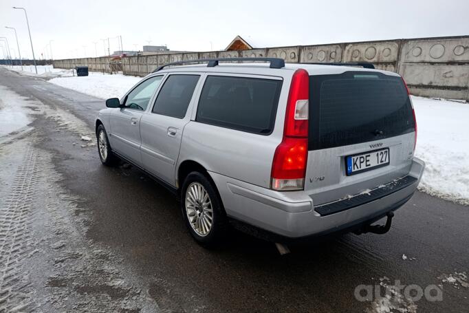 Volvo V70 2 generation R wagon 5-doors
