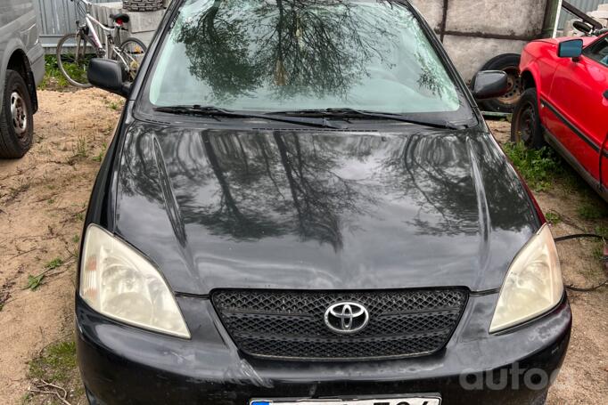 Toyota Corolla E120 Hatchback 3-doors