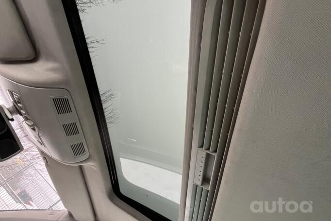 Volkswagen Touran 1 generation Minivan