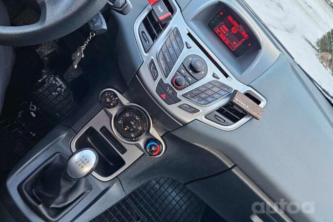 Ford Fiesta 6 generation Hatchback 3-doors