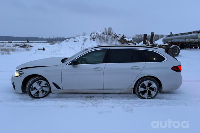 BMW 5 Series G30 Touring wagon