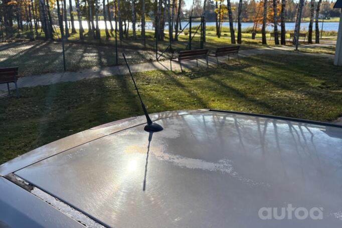 Opel Meriva 2 generation Minivan