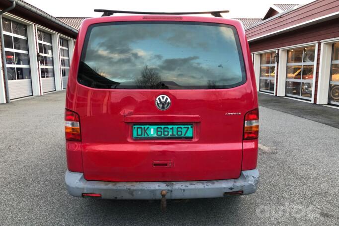 Volkswagen Transporter T5 Minivan 4-doors