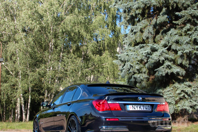 BMW 7 Series F01/F02 Sedan