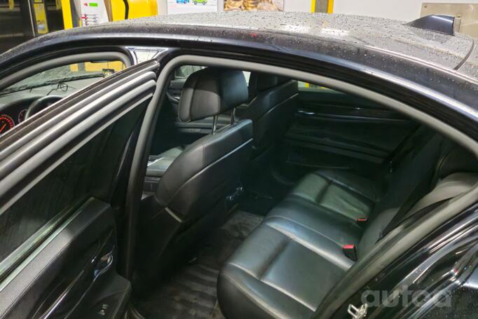 BMW 7 Series F01/F02 Sedan