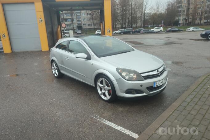 Opel Astra H [restyling]