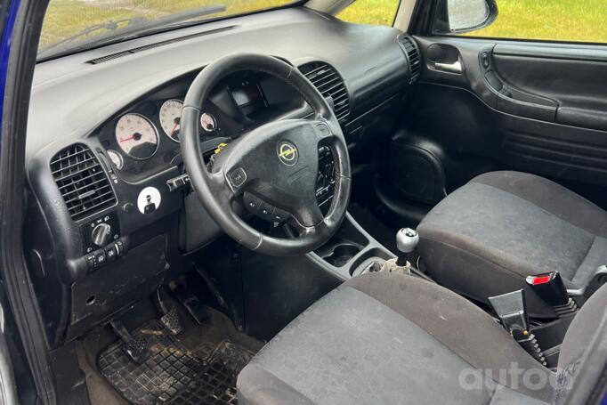 Opel Zafira A Minivan 5-doors