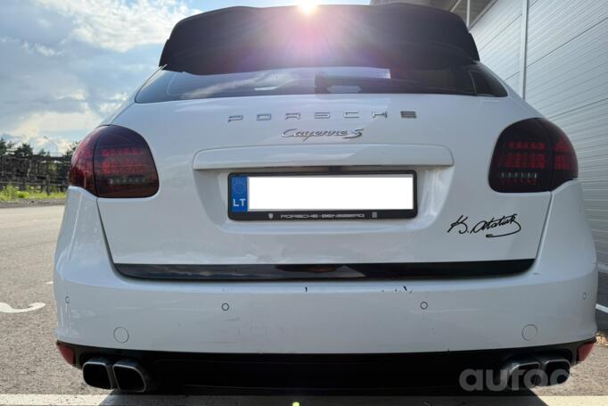 Porsche Cayenne 958 Crossover