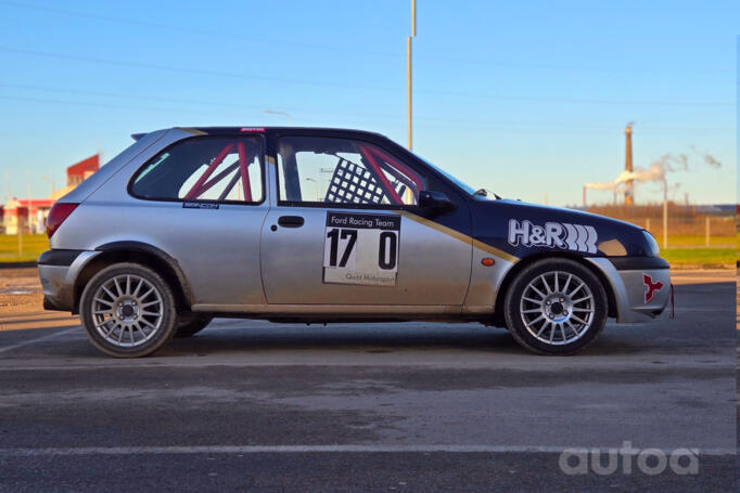 Ford Fiesta 4 generation [restyling] Hatchback 3-doors