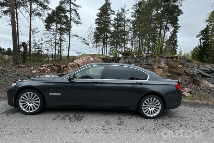 BMW 7 Series F01/F02 Sedan