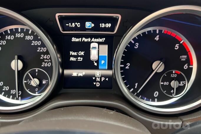 Mercedes-Benz M-Class W166 Crossover 5-doors