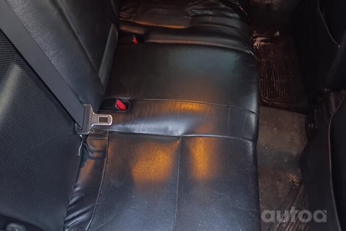 Toyota Avensis 2 generation wagon