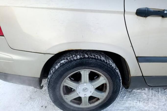 Chrysler Pacifica 1 generation Crossover