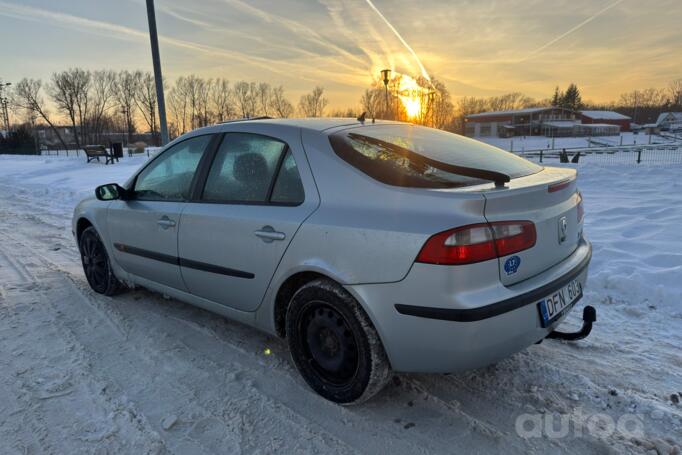 Renault Laguna 2 generation Liftback