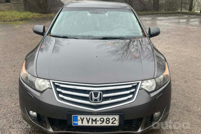 Honda Accord 8 generation Sedan 4-doors