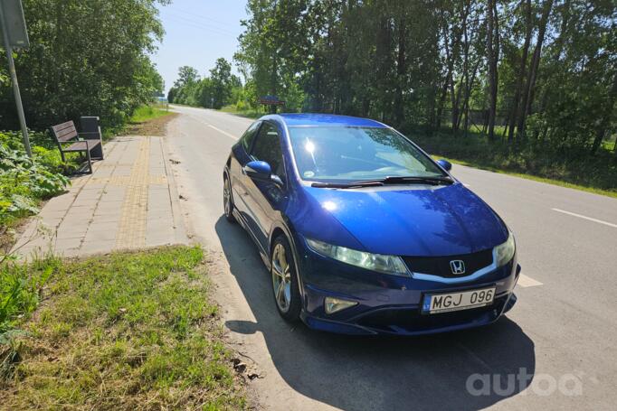 Honda Civic 8 generation [restyling] Type-S hatchback 3-doors