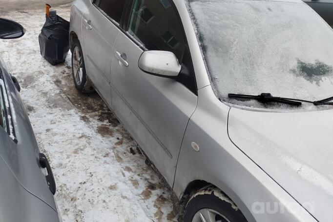 Mazda 3 BK [restyling] Hatchback 5-doors