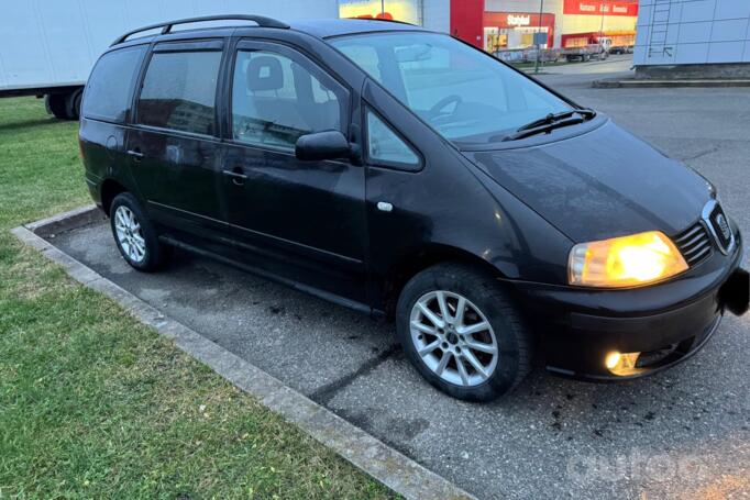 SEAT Alhambra 1 generation [restyling] Minivan